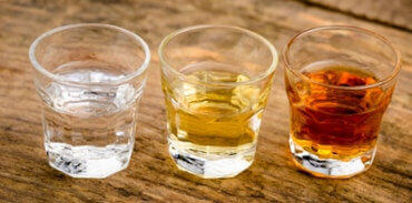 3 Rumgläser mit unterschiedlichem Rumarten beim Rum Tasting Event
